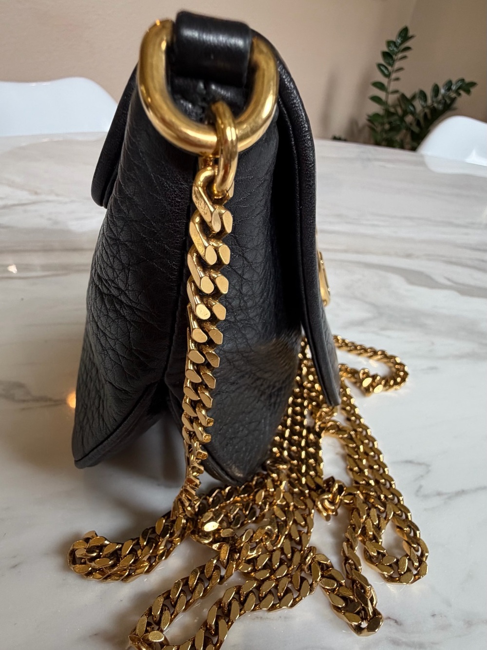 Gucci Black Pebbled Leather Crossbody with Gold GG Hardware - Picture 11 of 11